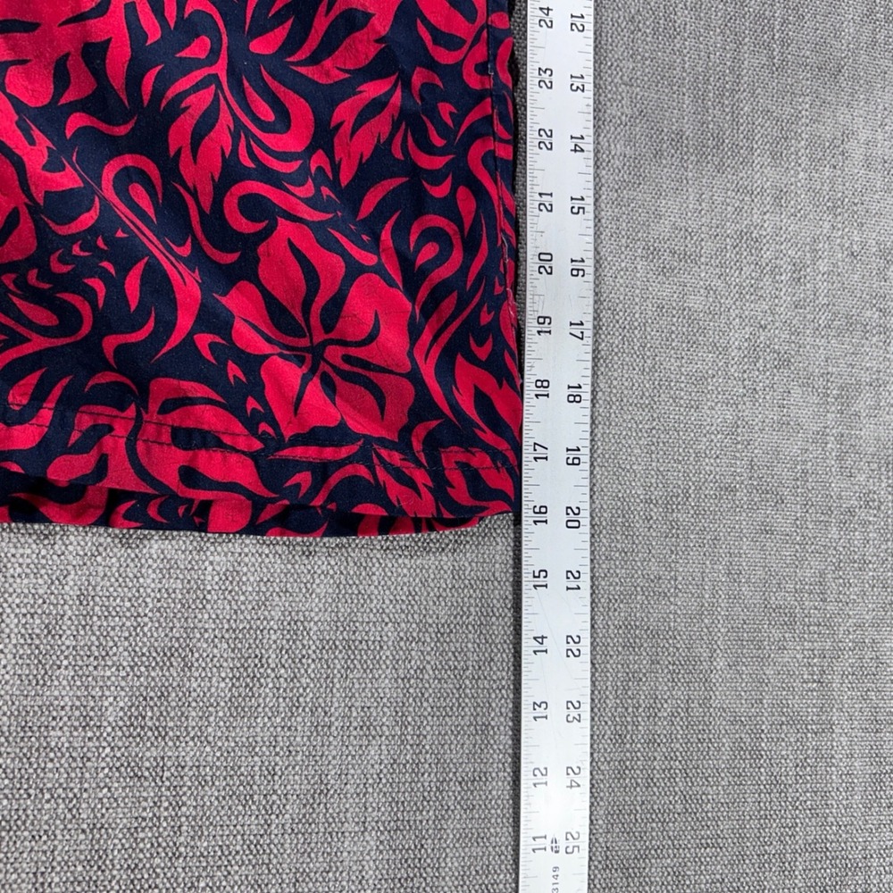 Cheetah Board Shorts Mens Large Red Navy Blue Excellent Tropical Floral Swim - Picture 6 of 7